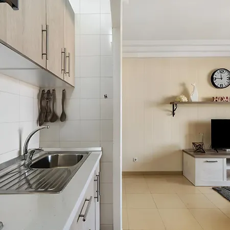 Orlando Sol, Paraiso En Playa Fanabe Daire